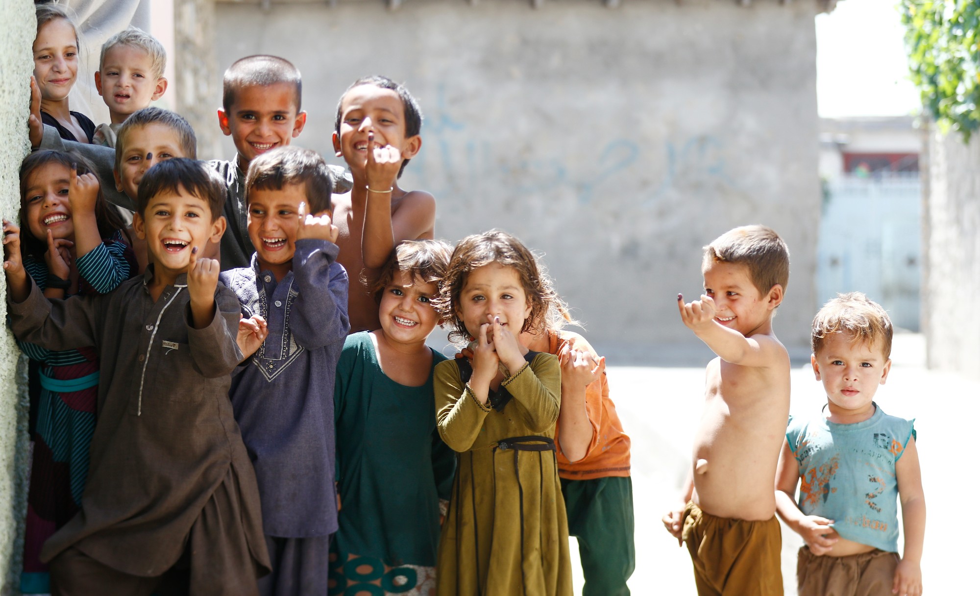 Polio vaccination campaign in Kunar, Afghanistan - August 2016