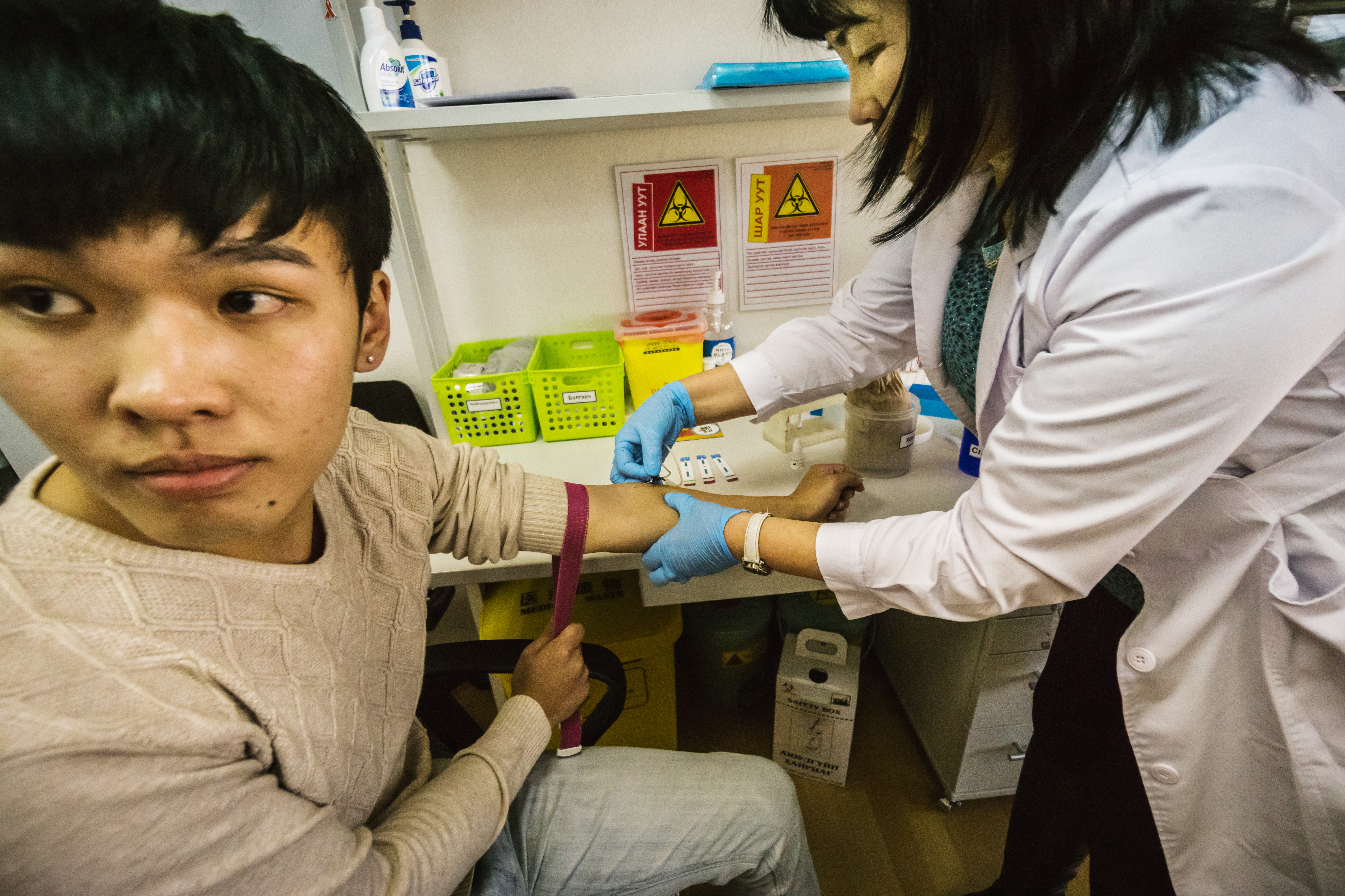 WHO-Yoshi Shimizu-TESTING STIs in Mongolia