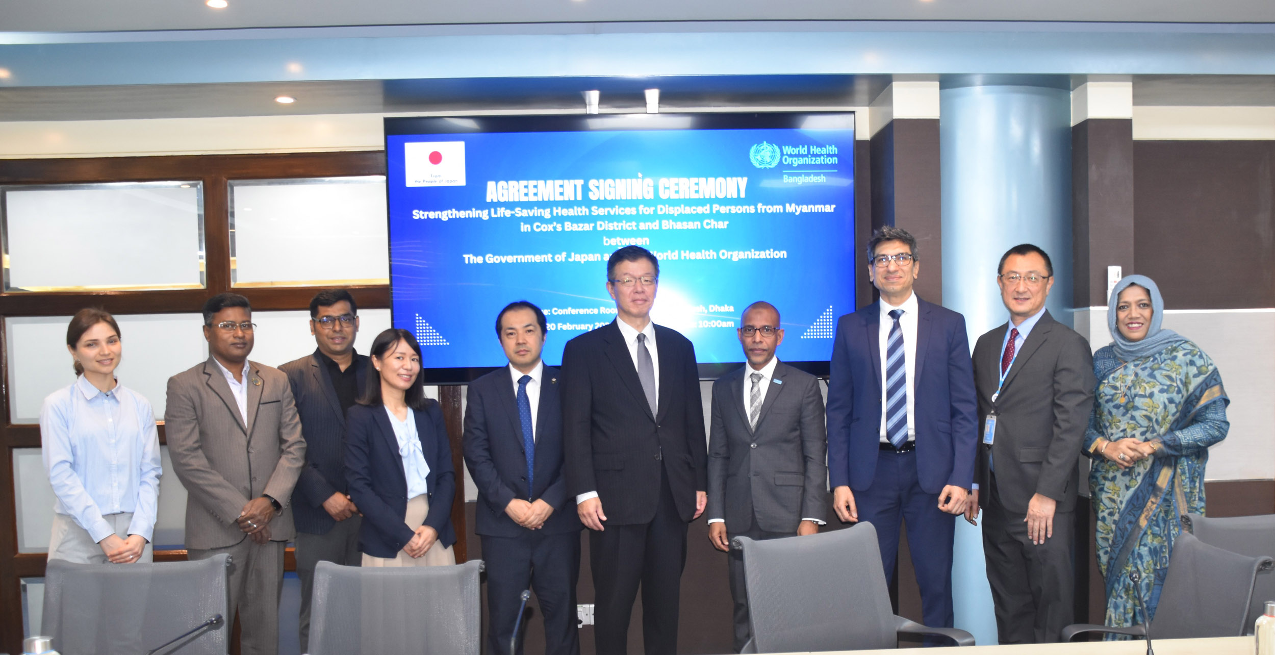 H.E. Mr. Saida Shinichi, Ambassador of Japan to Bangladesh, and Dr. Ahmed Jamsheed Mohamed, WHO Representative a.i, and staff from the Japan Embassy and WHO Bangladesh in a group photo
