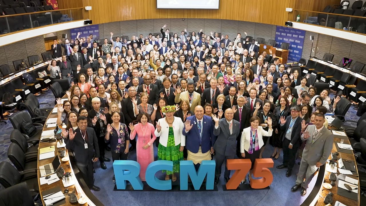 Delegates of the seventy-fifth session of the WHO Regional Committee for the Western Pacific