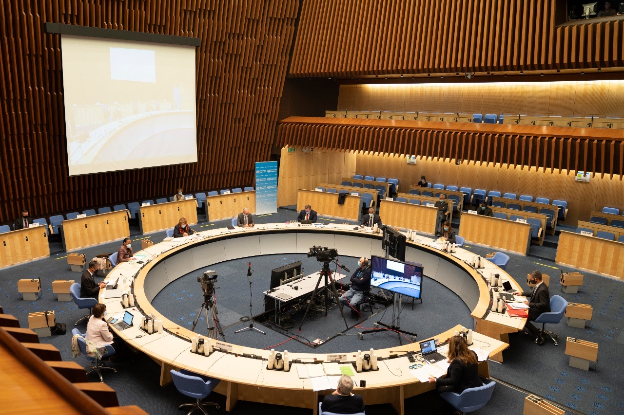 Executive Board Room in WHO Headquarters, Geneva Executive Board Room in WHO Headquarters, Geneva, during the resumed Seventy-third World Health Assembly