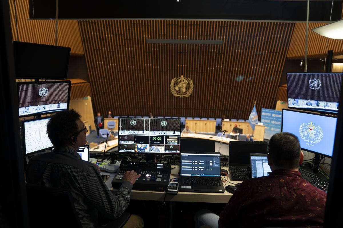 Audiovisual control booth for the Executive Board Room at WHO Headquarters, Geneva The audiovisual control booth for the Executive Board Room at WHO Headquarters in Geneva