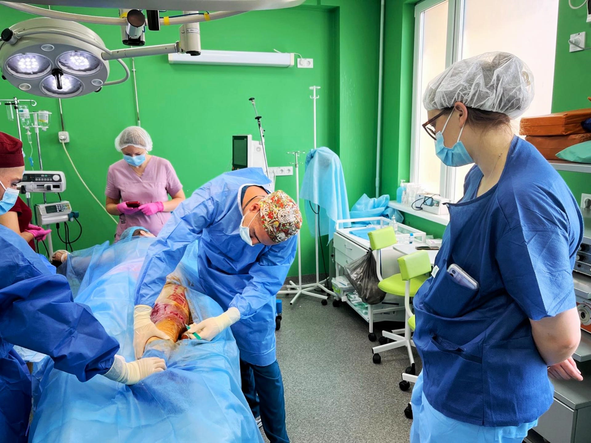 Ukrainian burns centres receive support from international experts in burn care